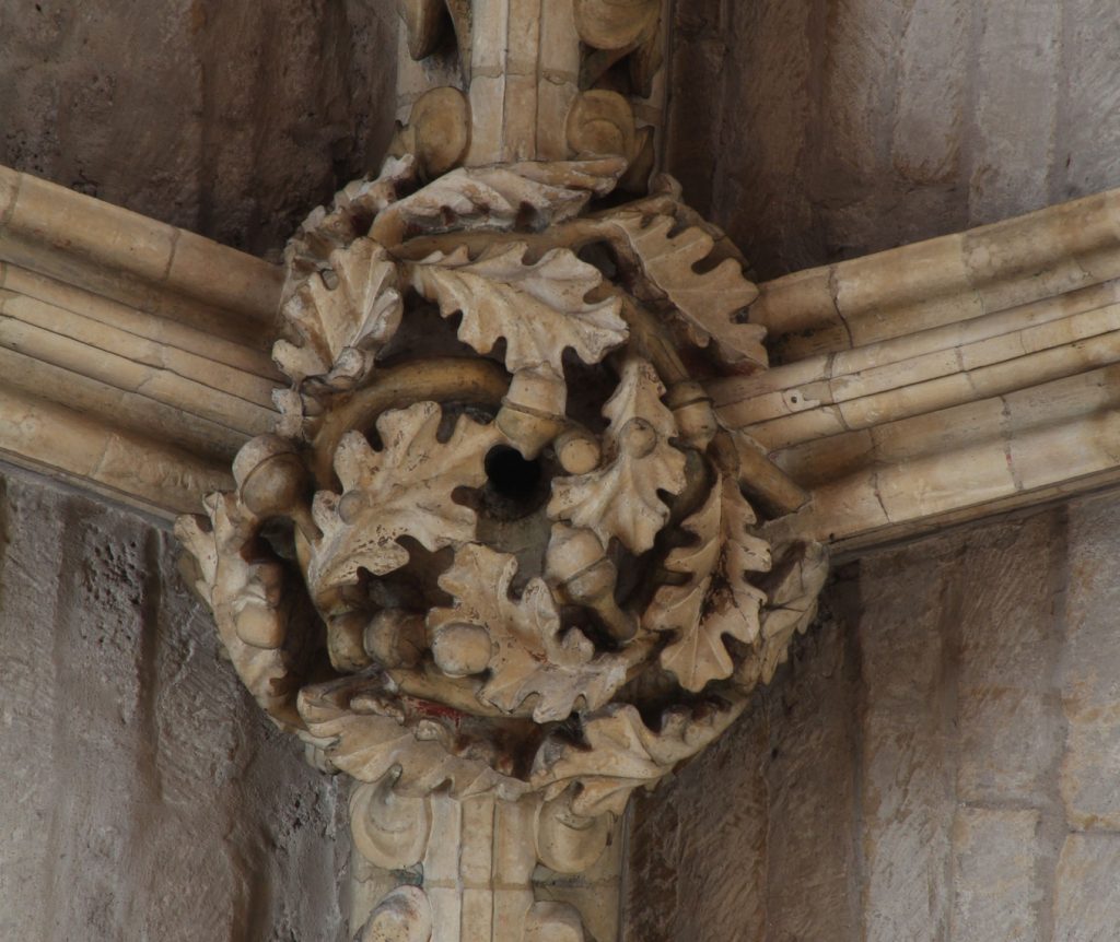 Image of boss in the Angel Choir at Lincoln Cathedral showing oak leaves