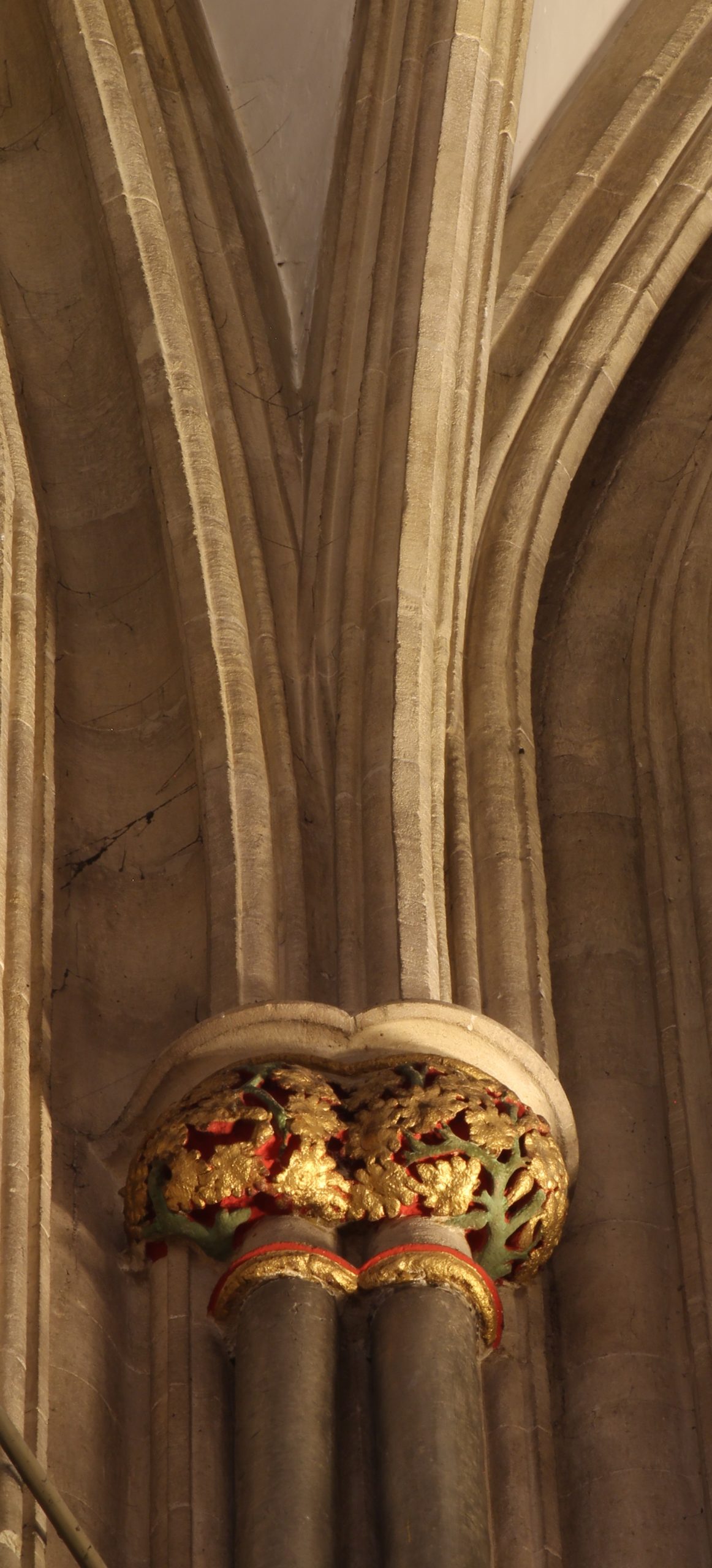 Image of stilting at the base of the ribs in the choir vault at Wells Cathedral