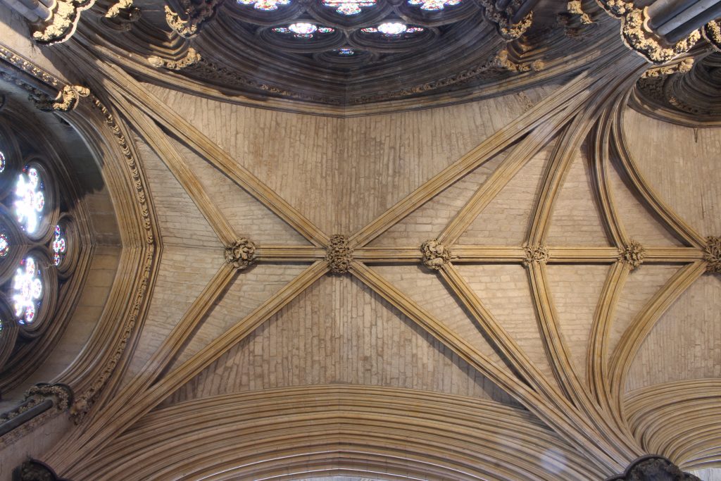 Image of the easternmost bay of the north aisle in the Angel Choir at Lincoln Cathedral, showing details of the masonry of the webbing